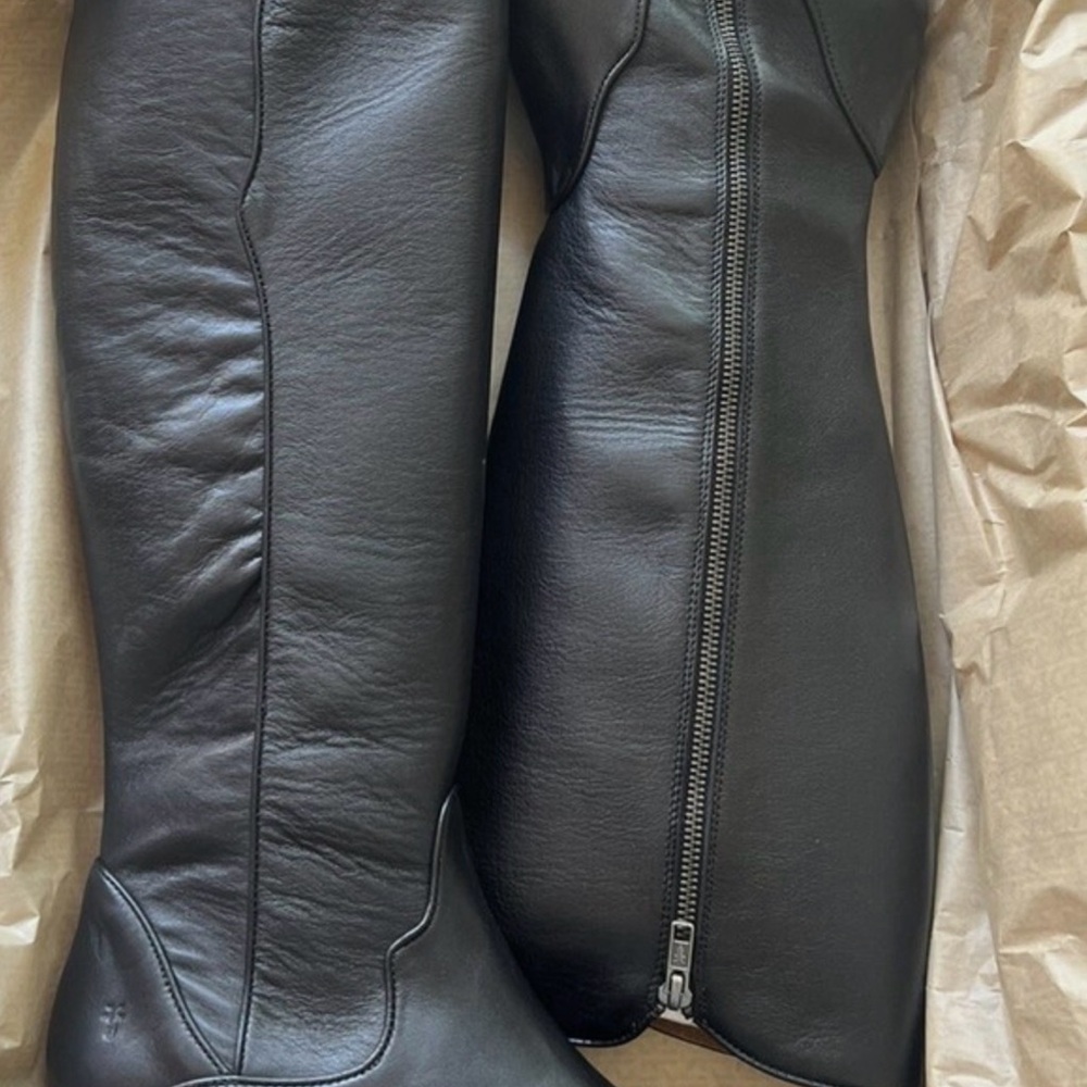 Frye Carson Piping Tall Black Leather Boots 8 M